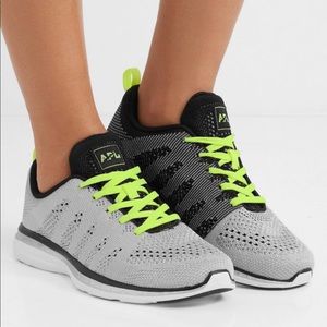 APL Techloom Pro Size 9- worn once